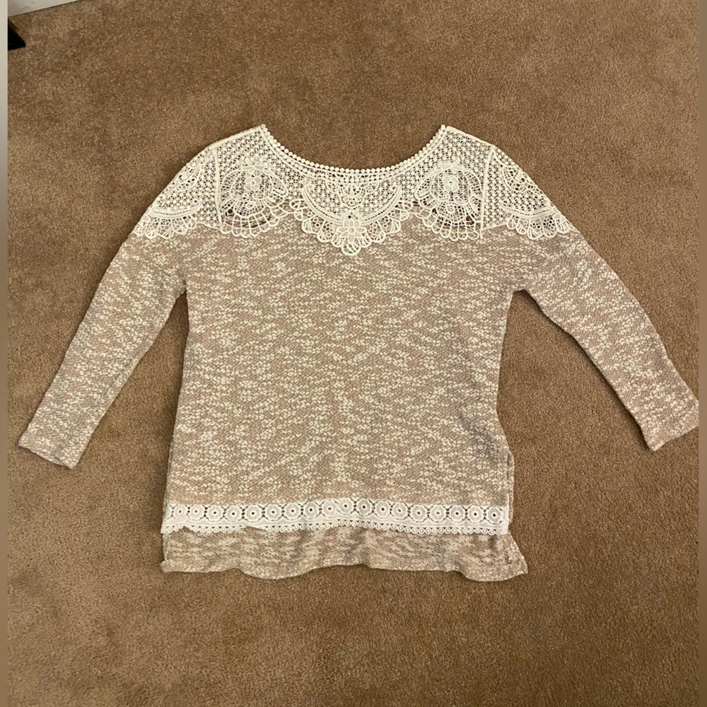 Entro Sweater with Lace Details